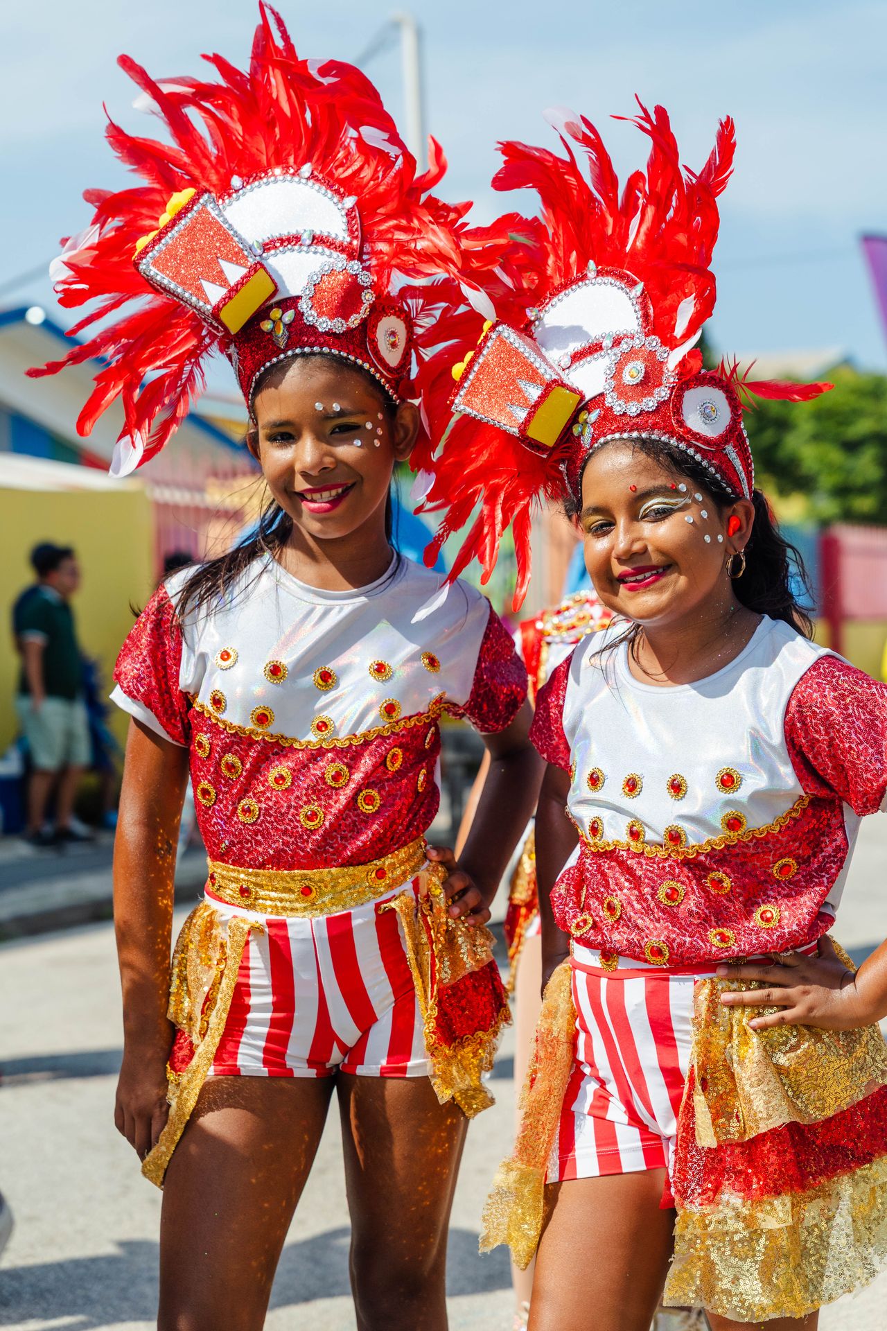 Parada di mucha Sanicolaas — Carnaval Aruba