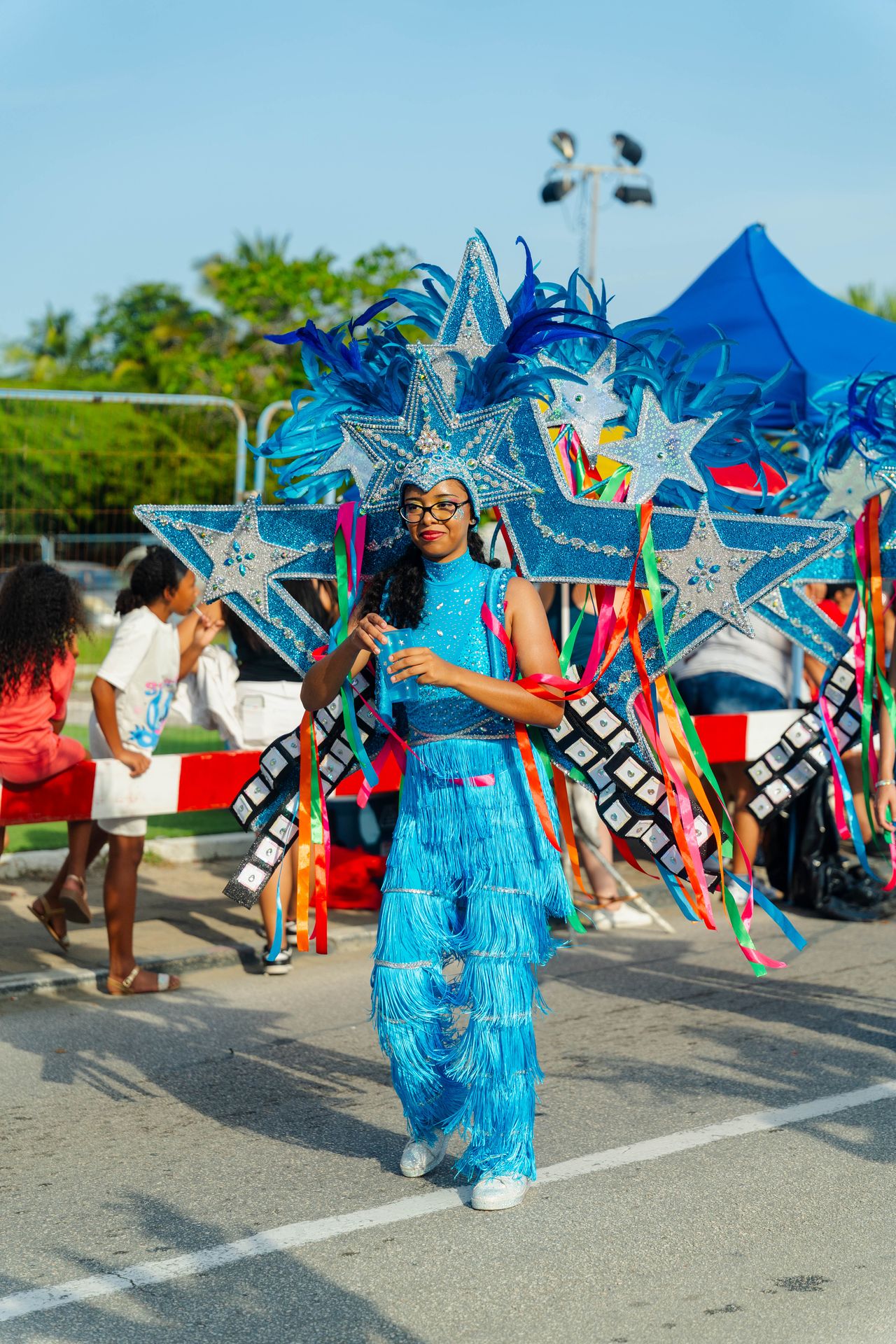 Parada di mucha o’stad — Carnaval Aruba