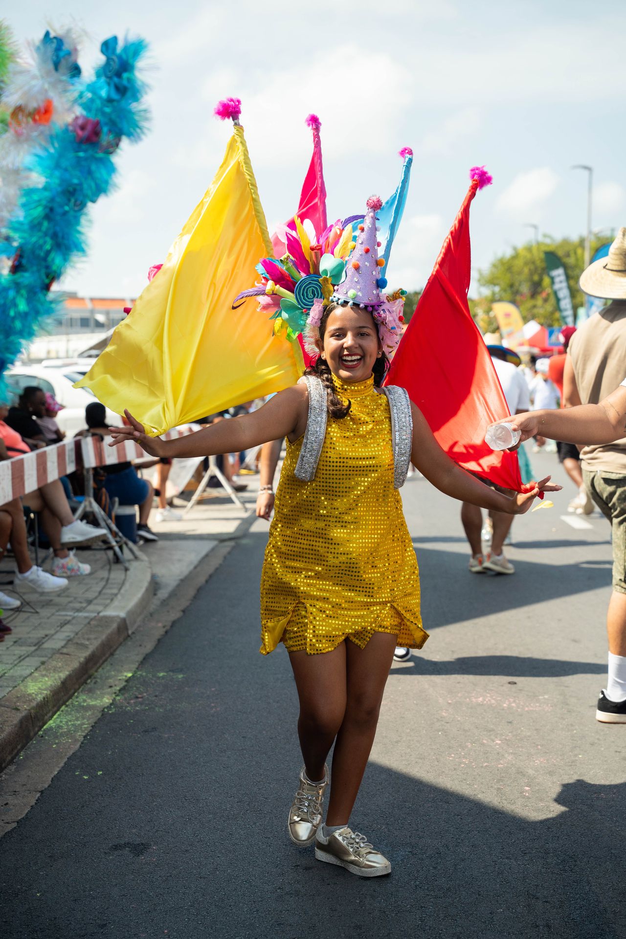 Parada di mucha Sanicolaas — Carnaval Aruba