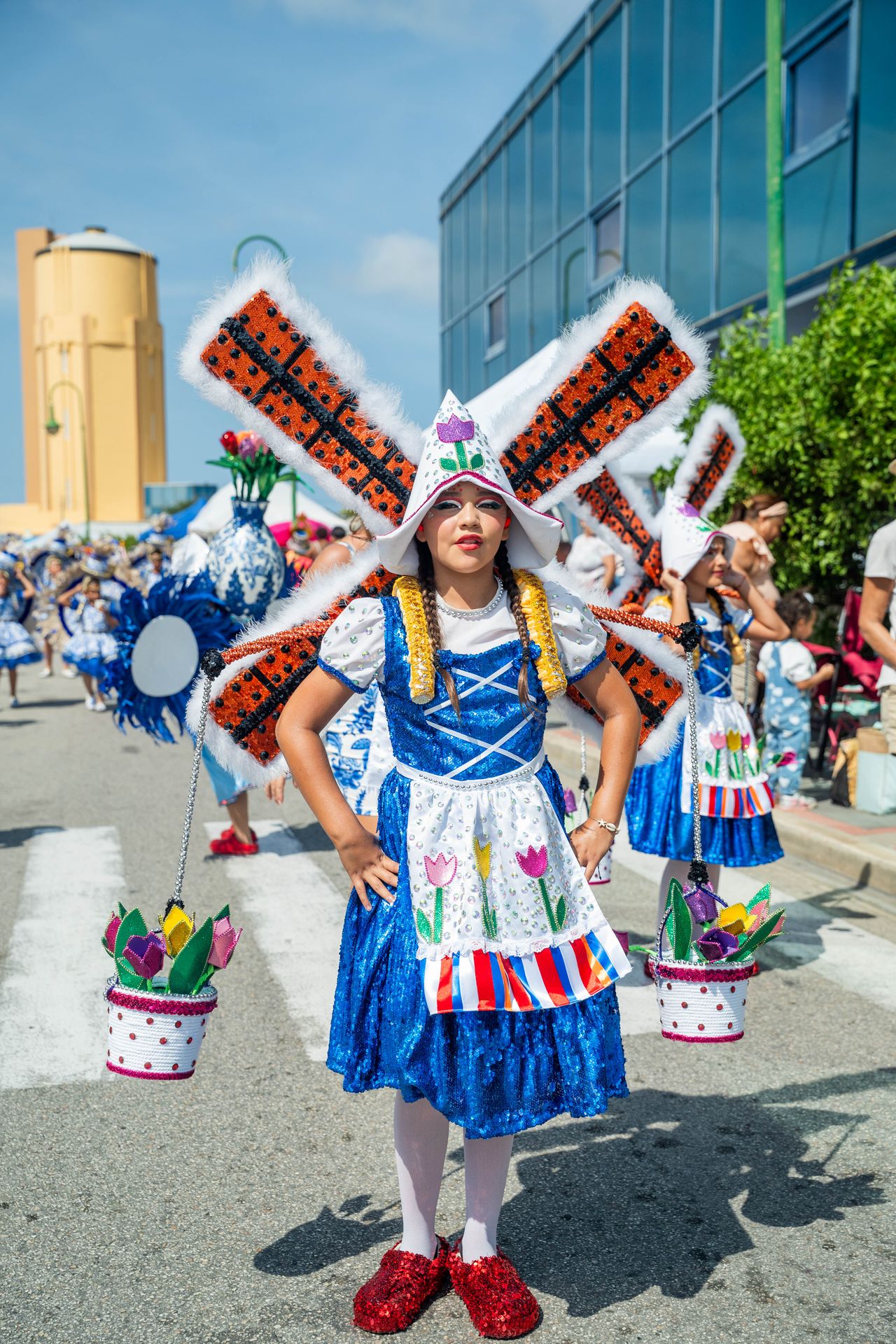 Parada di mucha Sanicolaas — Carnaval Aruba