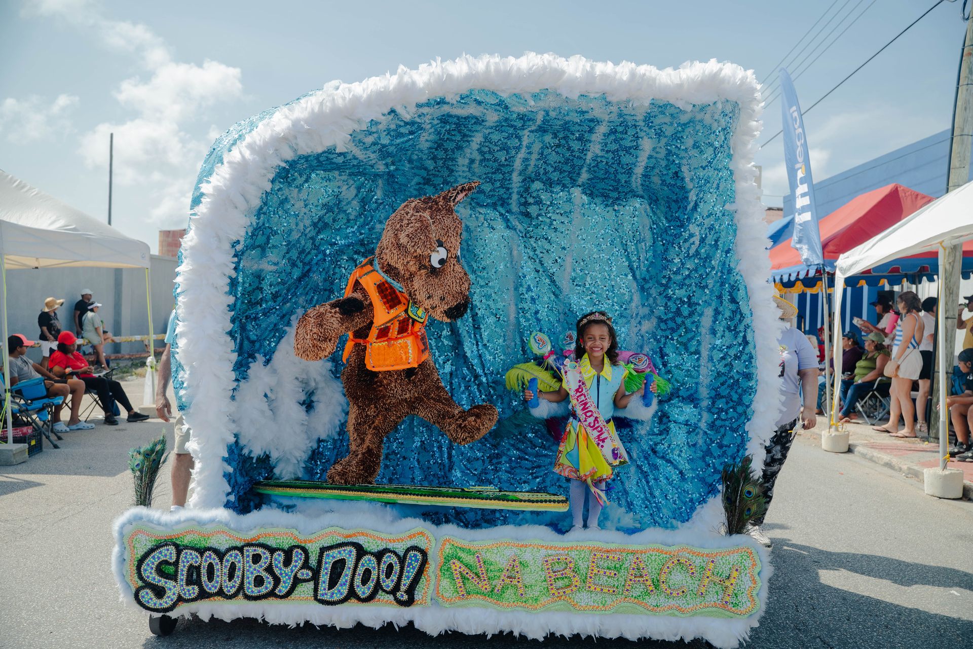 Parada di mucha Sanicolaas — Carnaval Aruba