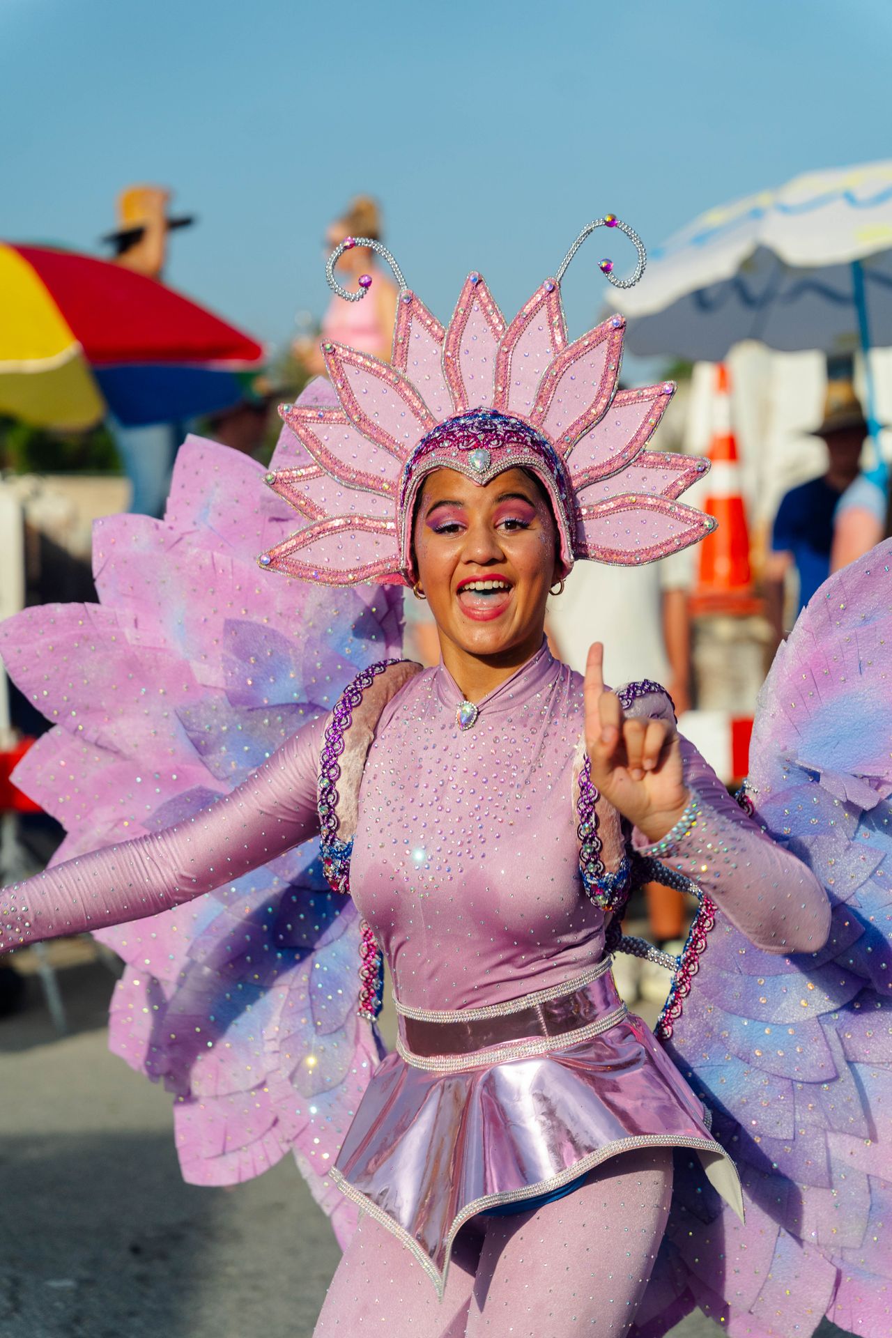 Parada di mucha o’stad — Carnaval Aruba