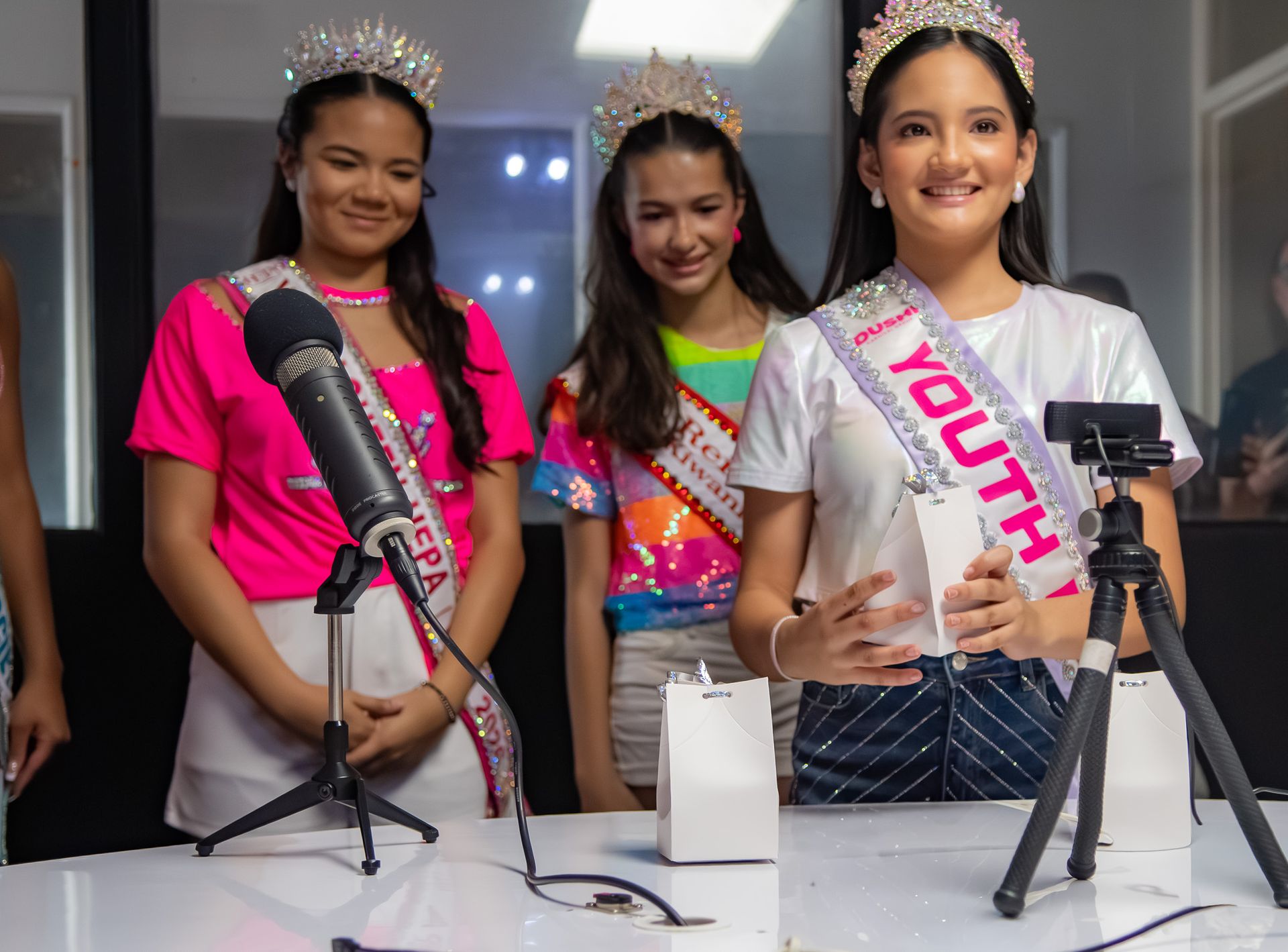 Trek Lot Election di reina 2026 — Carnaval Aruba
