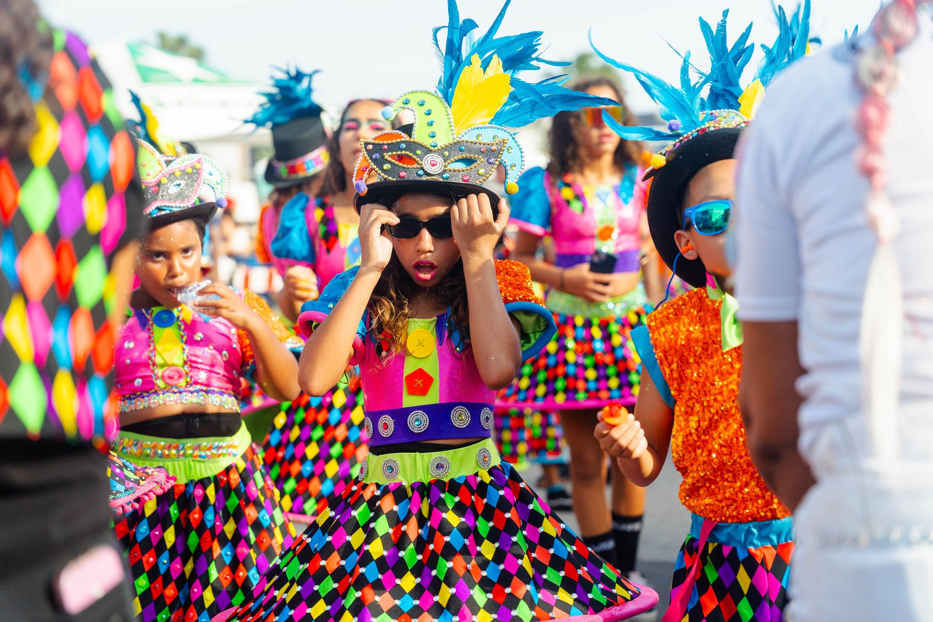 Parada di mucha o’stad — Carnaval Aruba