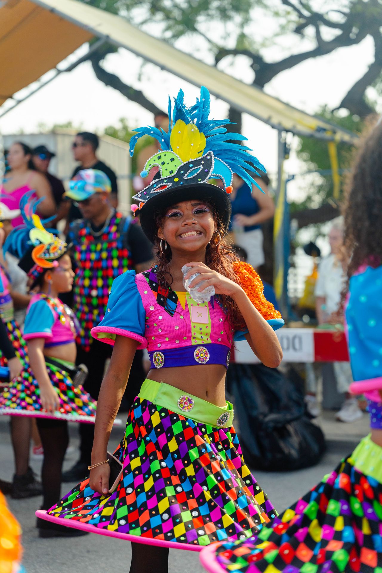 Parada di mucha o’stad — Carnaval Aruba