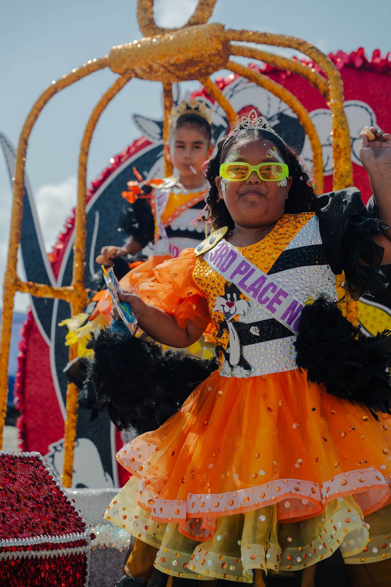 Parada di mucha Sanicolaas — Carnaval Aruba