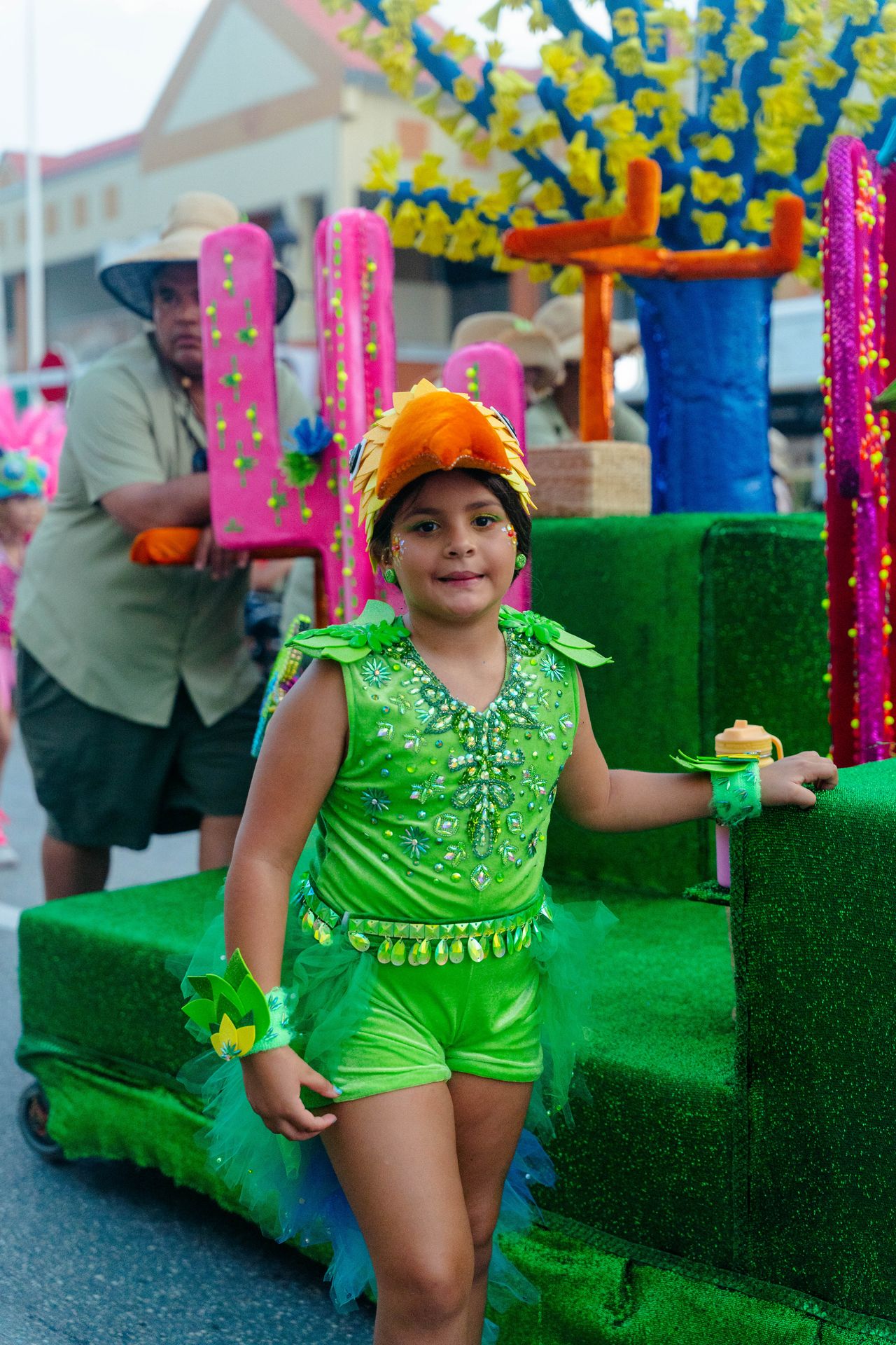 Parada di mucha o’stad — Carnaval Aruba