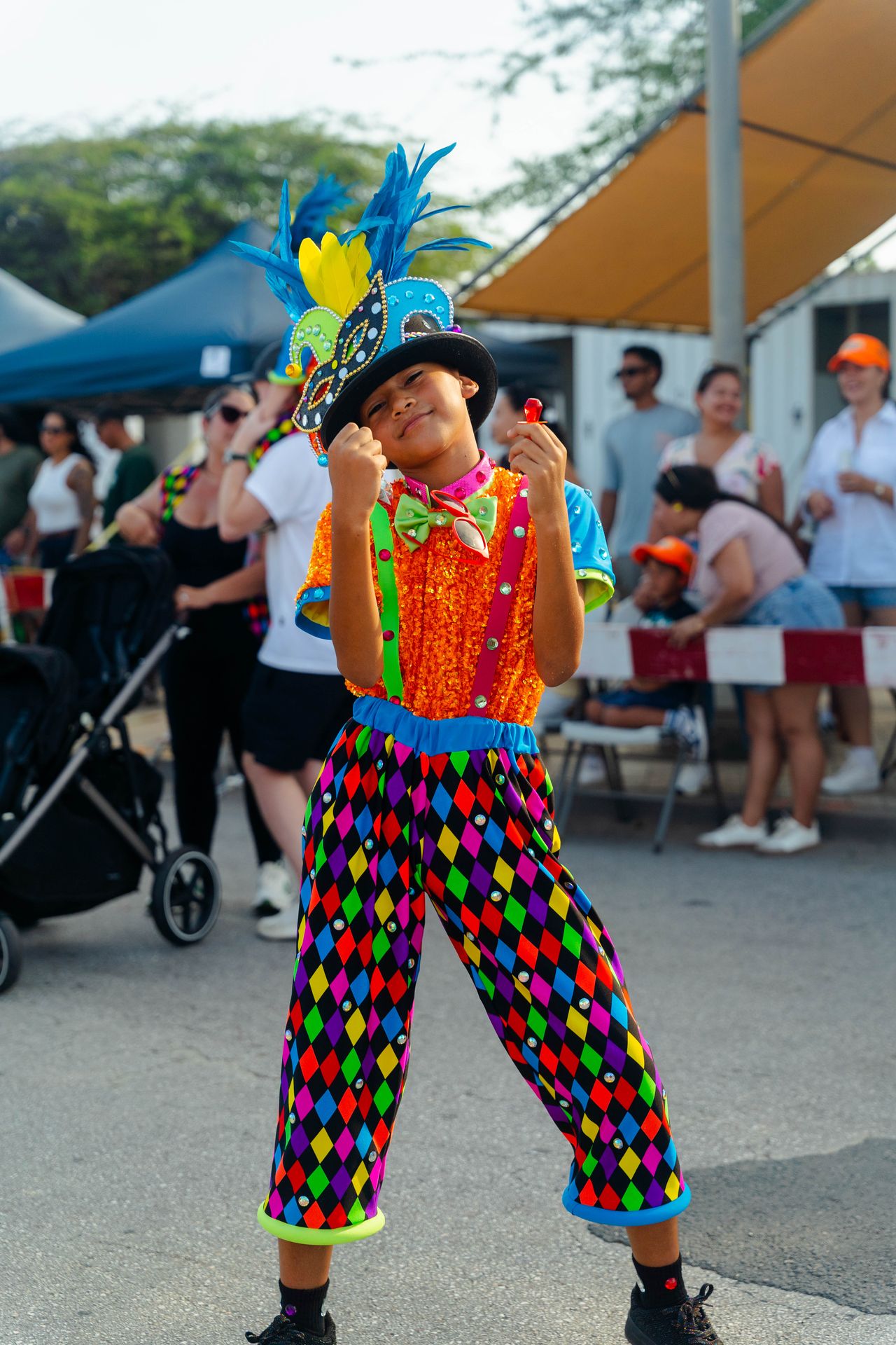 Parada di mucha o’stad — Carnaval Aruba