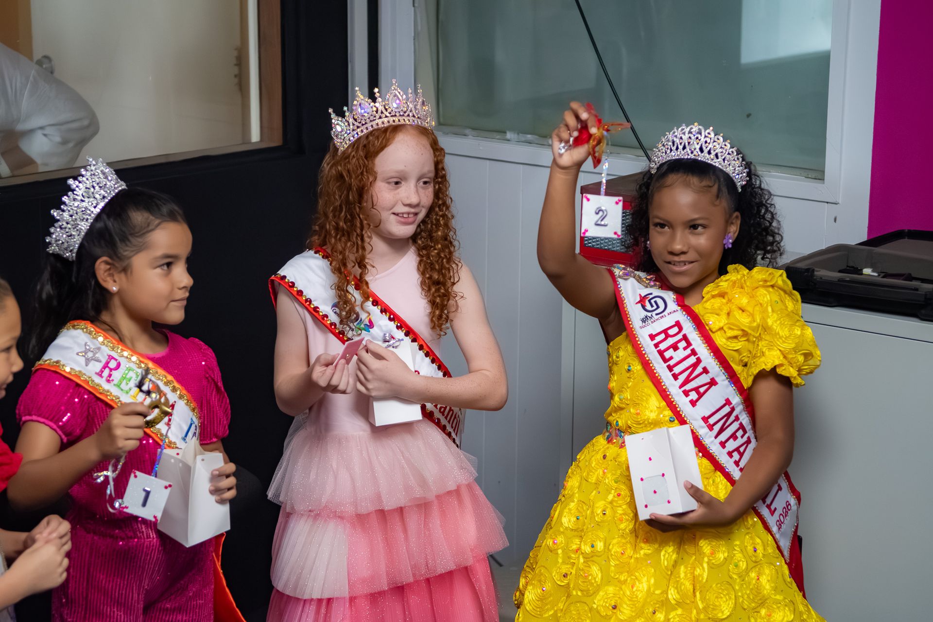 Trek Lot Election di reina 2026 — Carnaval Aruba