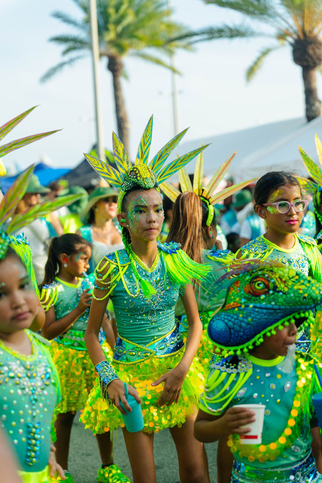 Parada di mucha o’stad — Carnaval Aruba