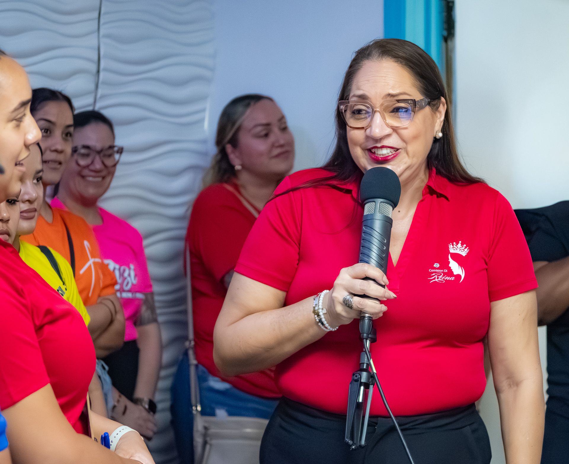 Trek Lot Election di reina 2026 — Carnaval Aruba