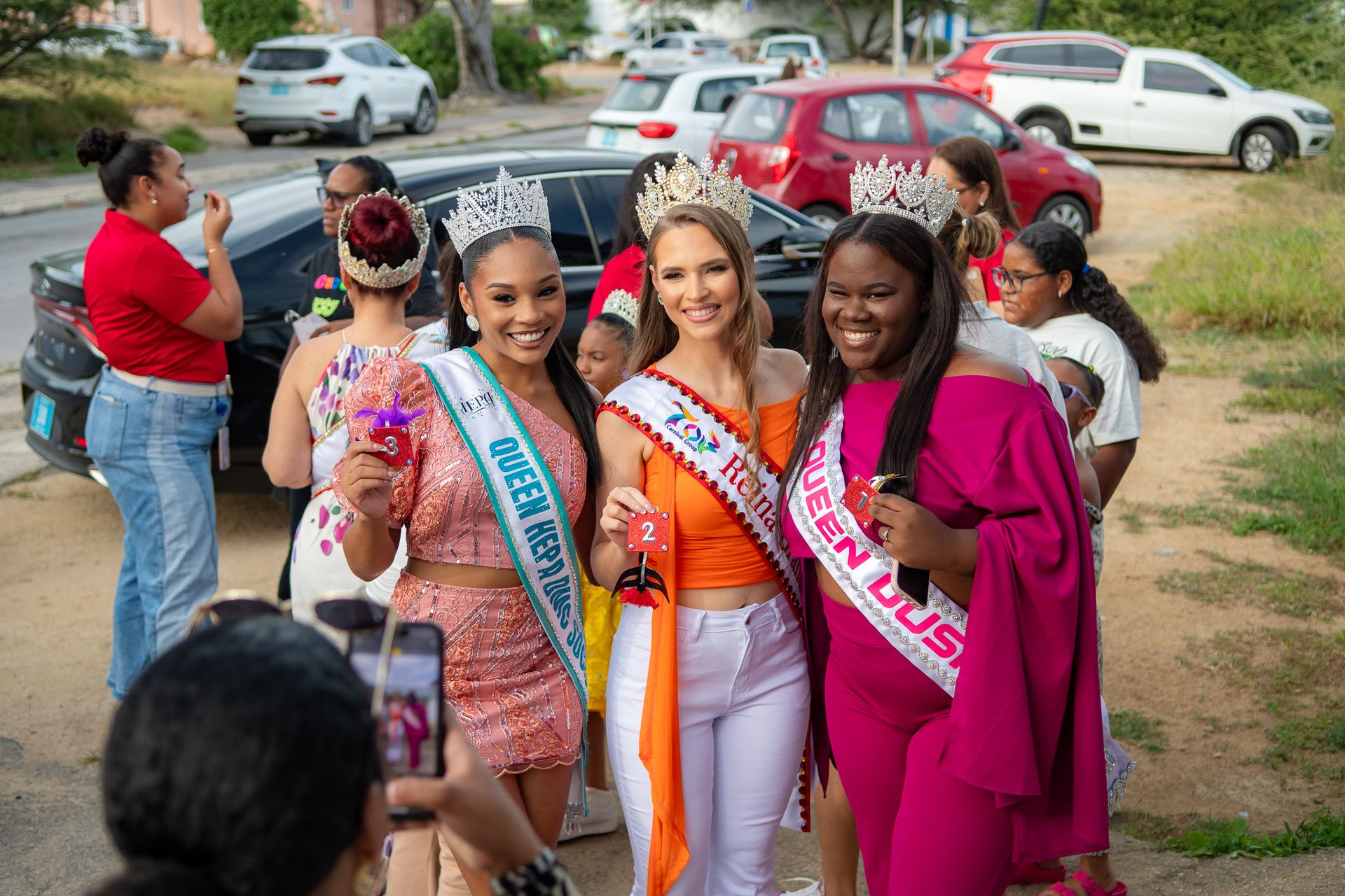 Trek Lot Election di reina 2026 — Carnaval Aruba