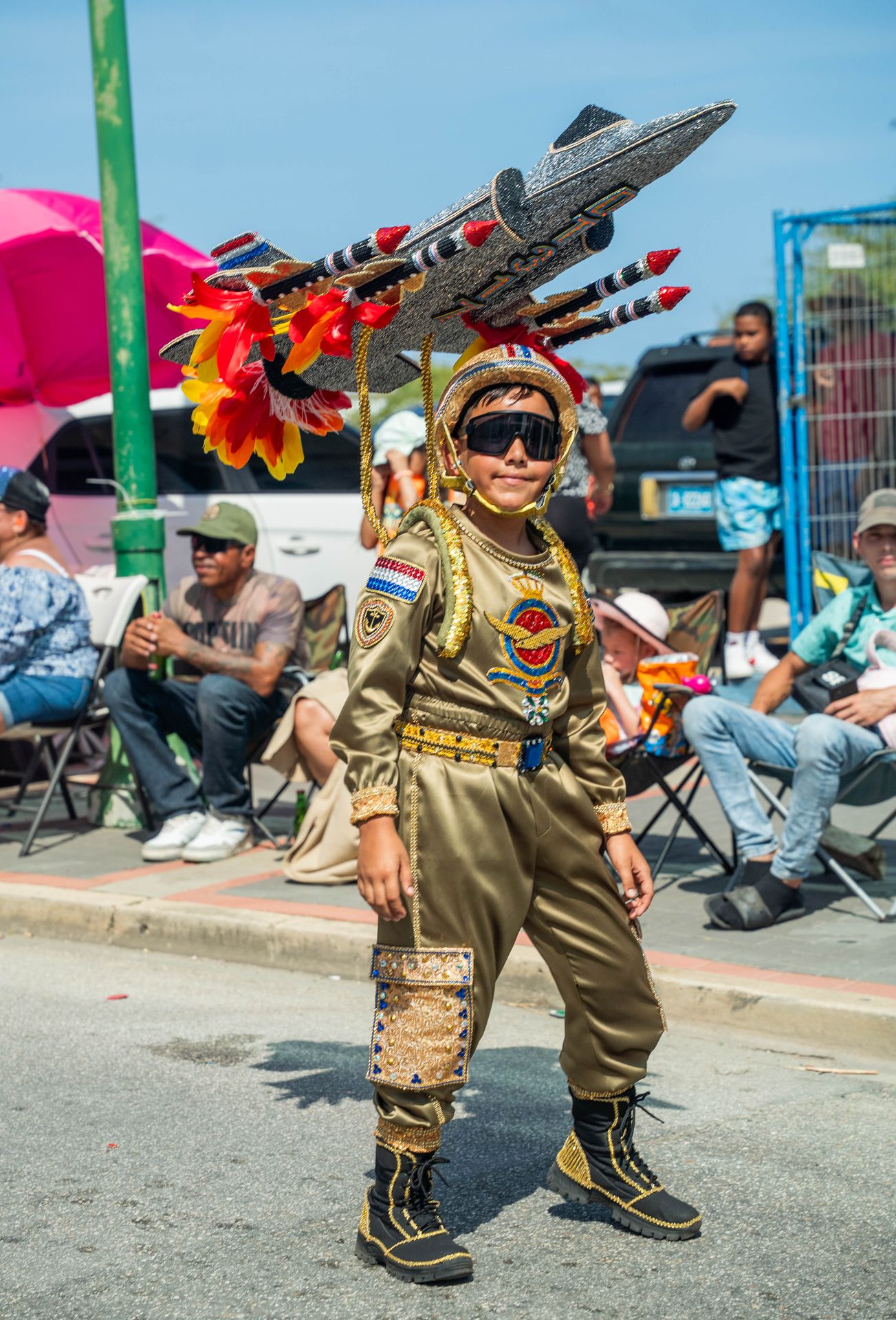 Parada di mucha Sanicolaas — Carnaval Aruba