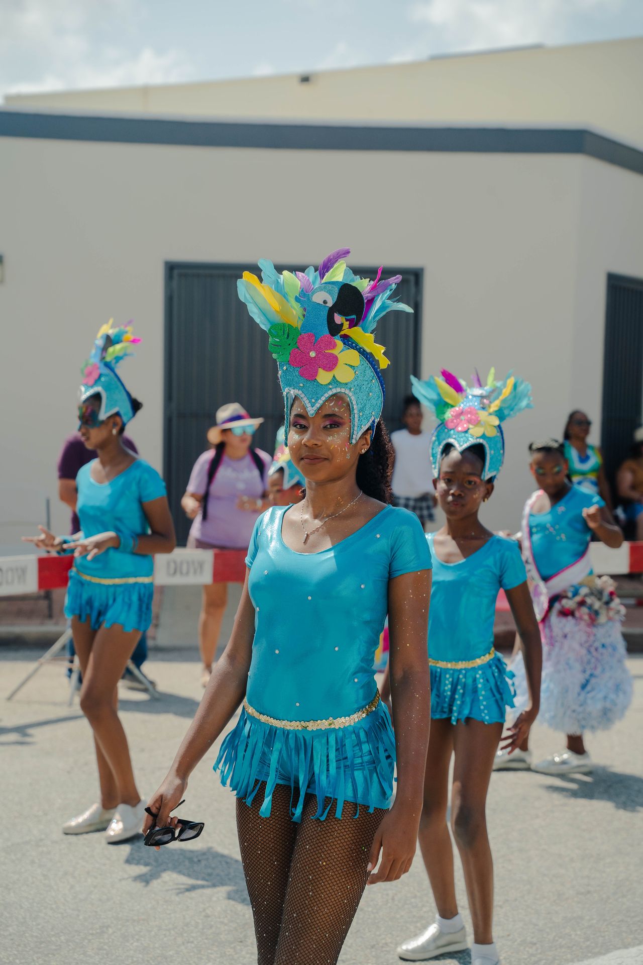 Parada di mucha Sanicolaas — Carnaval Aruba