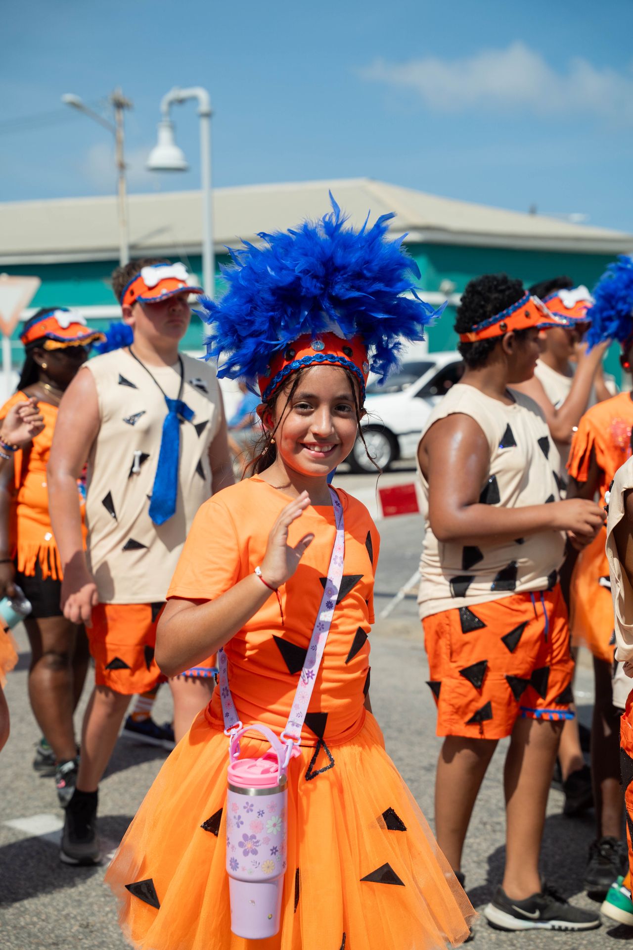 Parada di mucha Sanicolaas — Carnaval Aruba